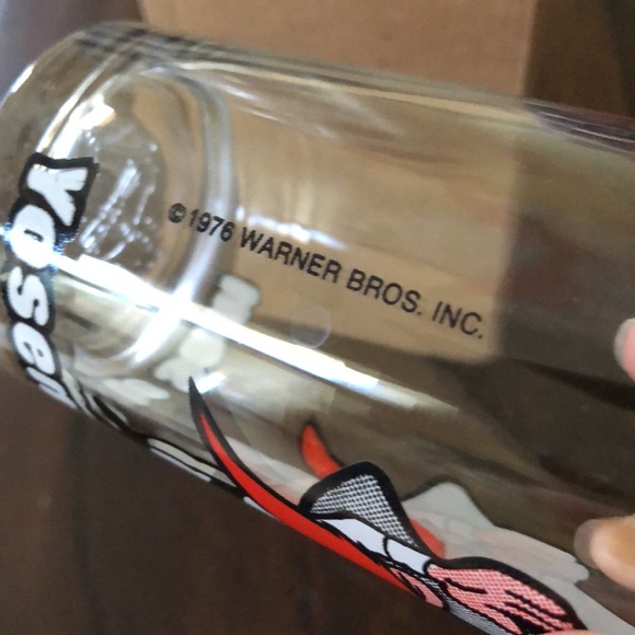 1976 Vintage Yosemite Sam Hands Up Juice Drinking glass - Picture 6 of 6